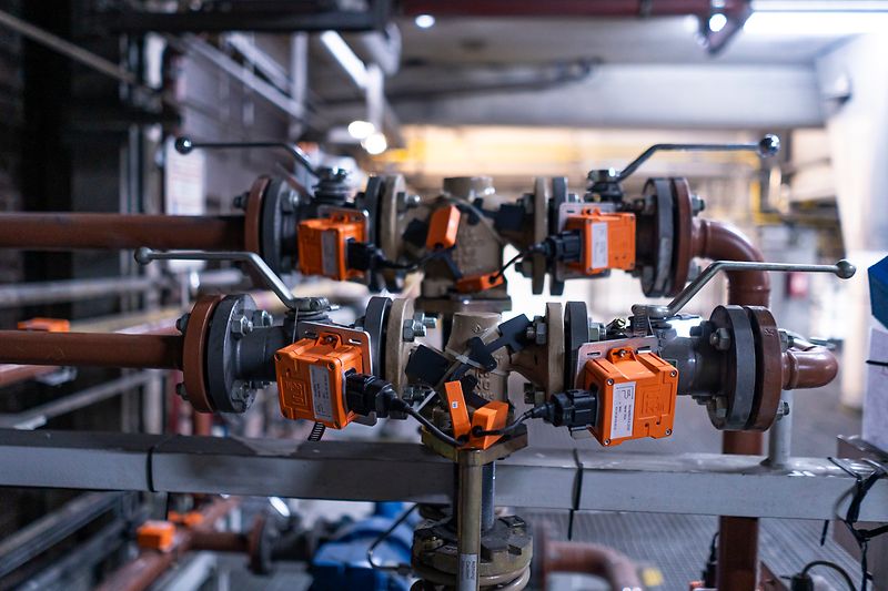 Henkel Adhesive Technologies invests in predictivemaintenance startup