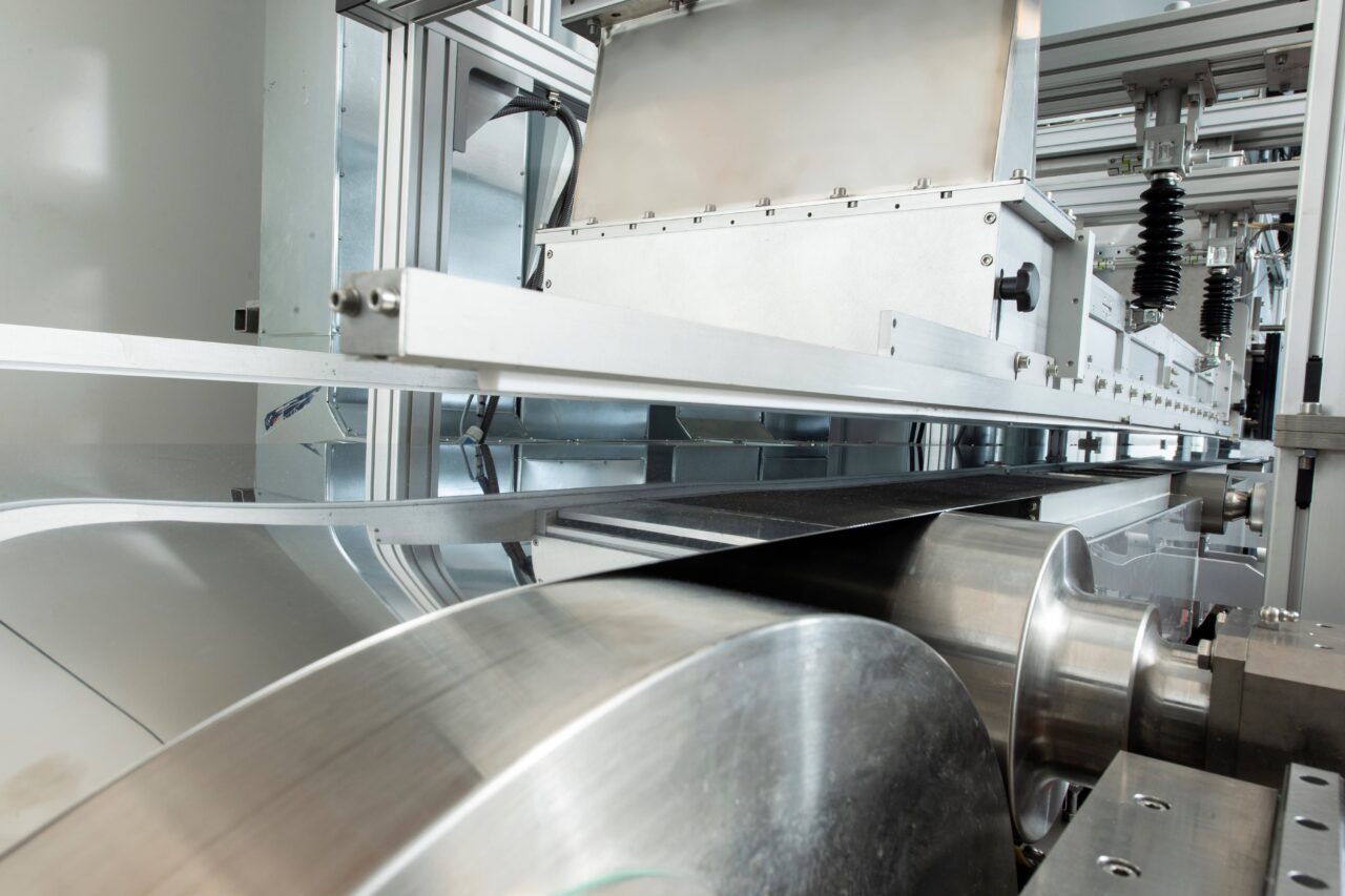 IPCO Solutions Filmcasting Close-up Steelbelt