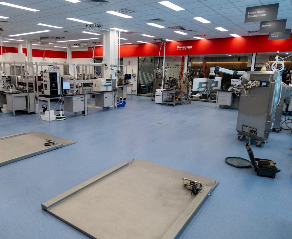 Thermo Fisher Opens U.S. Flagship Bioprocess Design Center in Plainville, MA