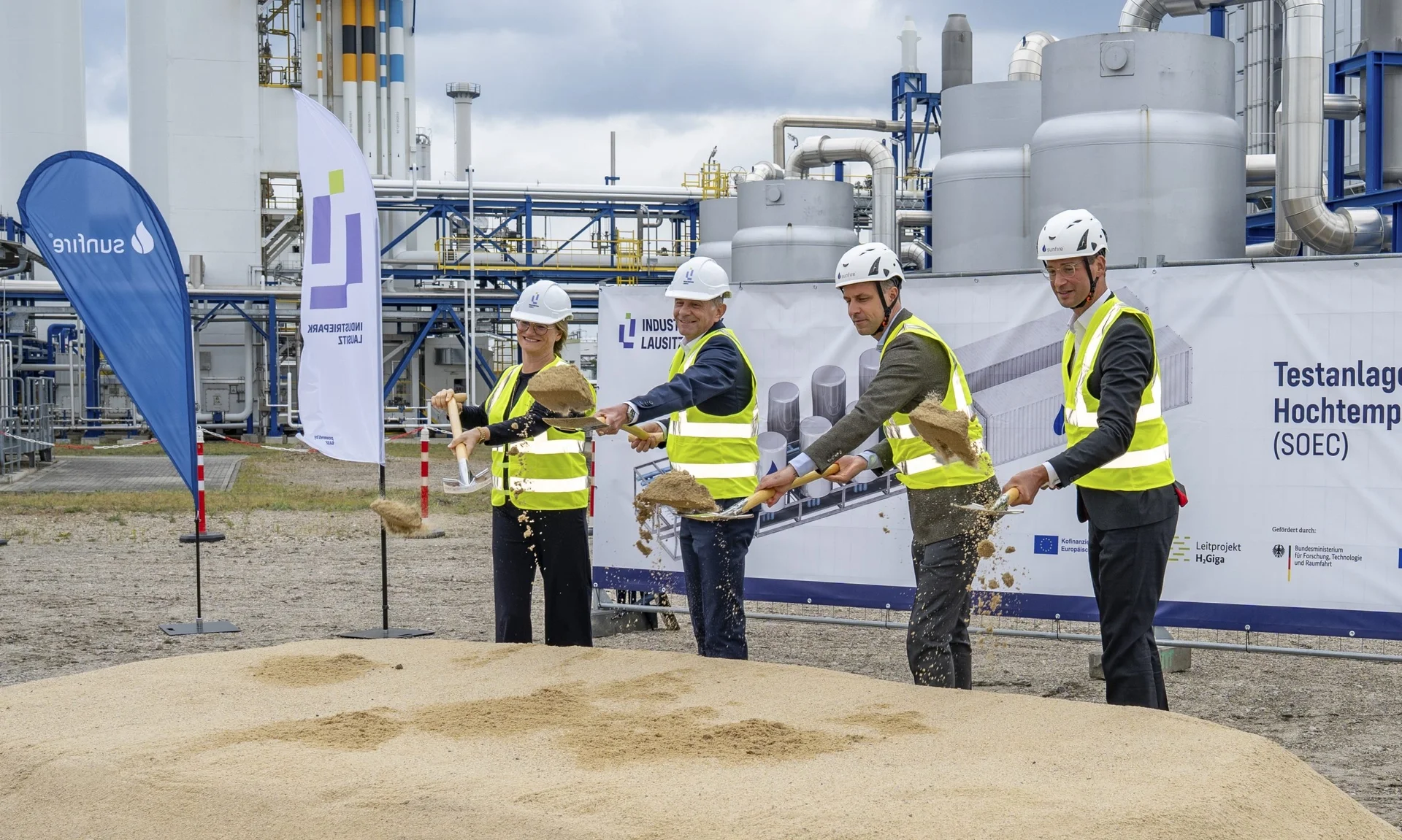 SOEC green hydrogen test facility breaks ground at BASF site