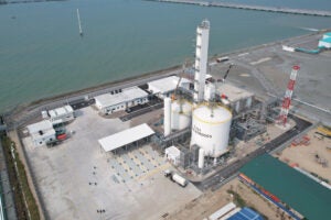 Pengerang LNG regasification terminal in Johor Air Products’ LNG-based ASU in Pengerang will produce more than 600 tonnes of liquid oxygen, nitrogen and argon per day.